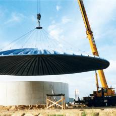 Precisely fitting assembly: placing of a preassembled dome